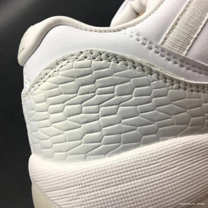 Cheap Jordan Heiress Frost Low Air White 11 897331-100 0717